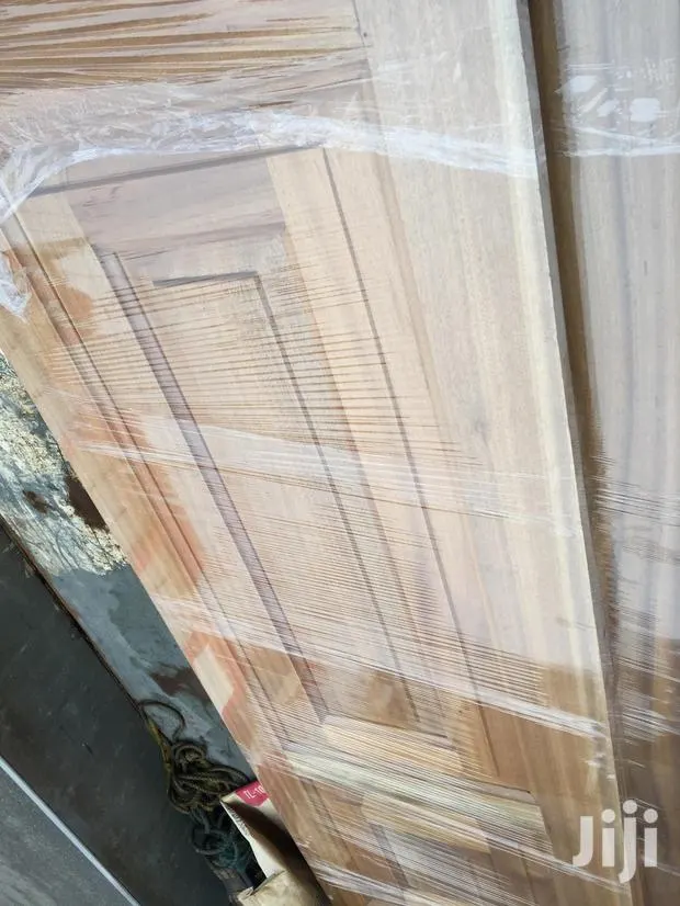 Wooden Doors · Photo 1