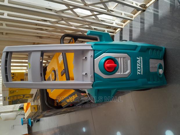TGT11356 (Total Pressure Washer 1800W) · Photo 2
