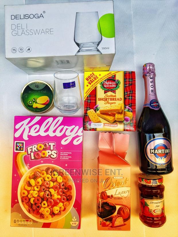Sips and Sweets Hamper