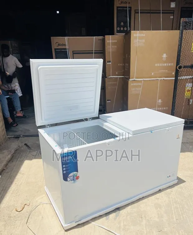 Affordable Midea 508liters Double Door Electric Freezer · Photo 1