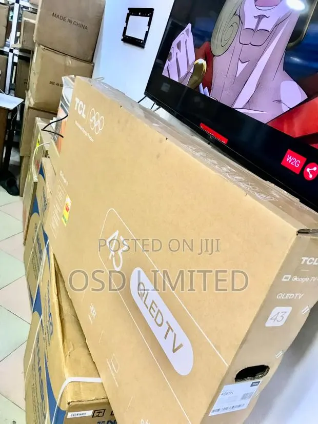Experience High-End Features With TCL QLED TV · Photo 1