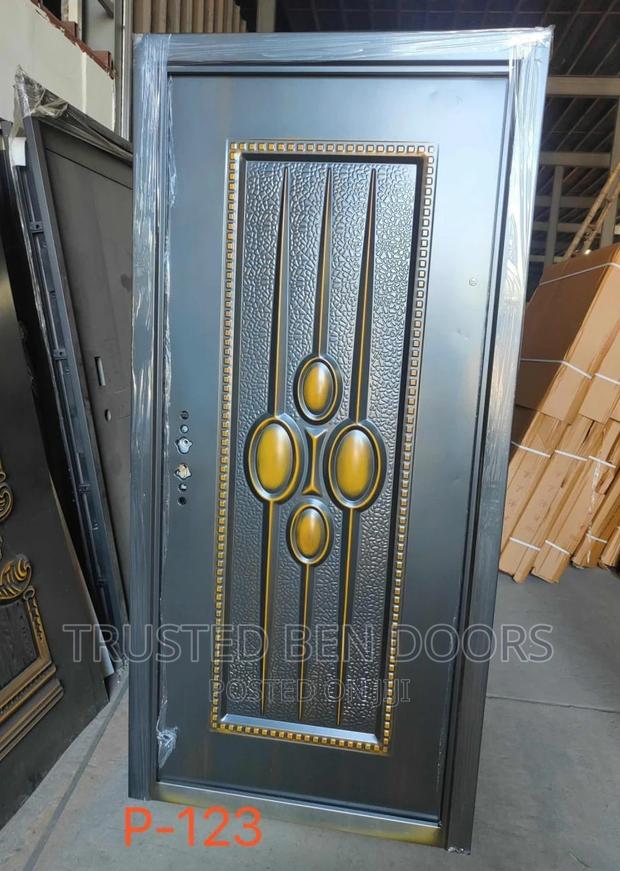Paladin Anti-rust Doors [Other Colors+Design In Stock] · Photo 1