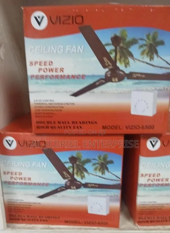 Long Blade Ceiling Fan · Photo 1