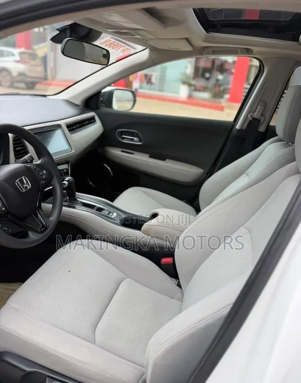Honda HR-V EX-L 2022 White · Photo 1