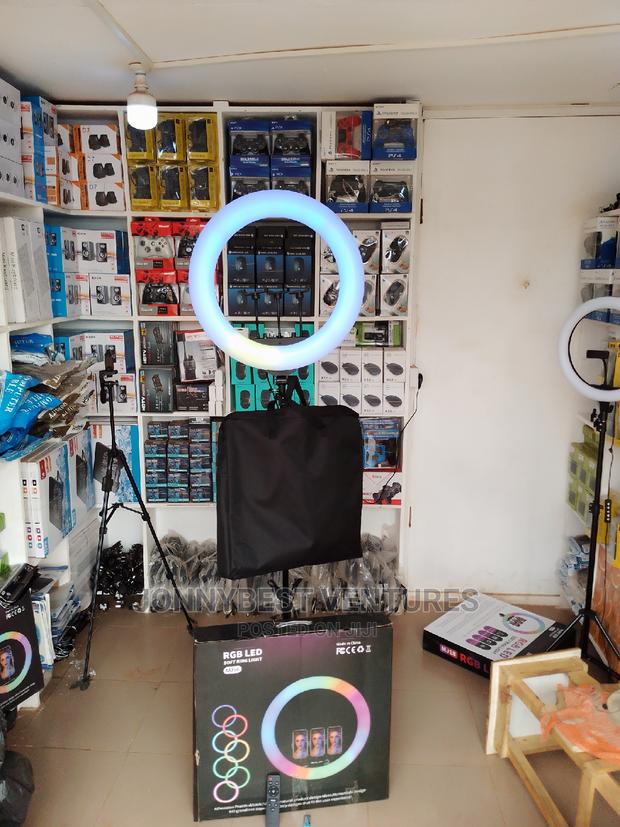 21 Inches RGB Ring Light · Photo 4