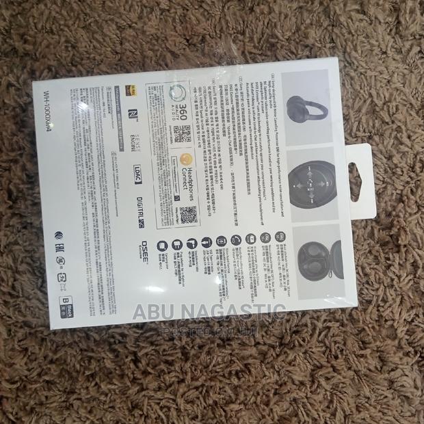 Sony WH-1000XM4 Wireless Headphone · Photo 3