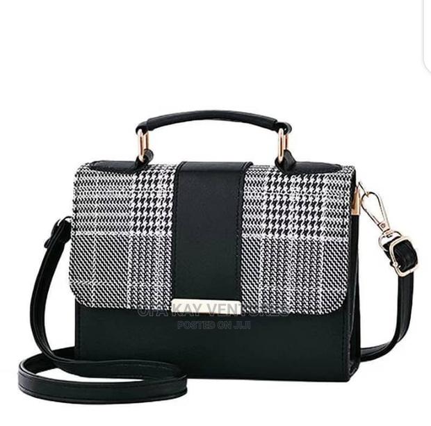Women's Outting Bag · Photo 4