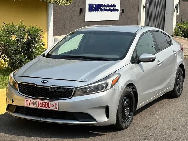 Kia Forte S Sedan 2017 Gray