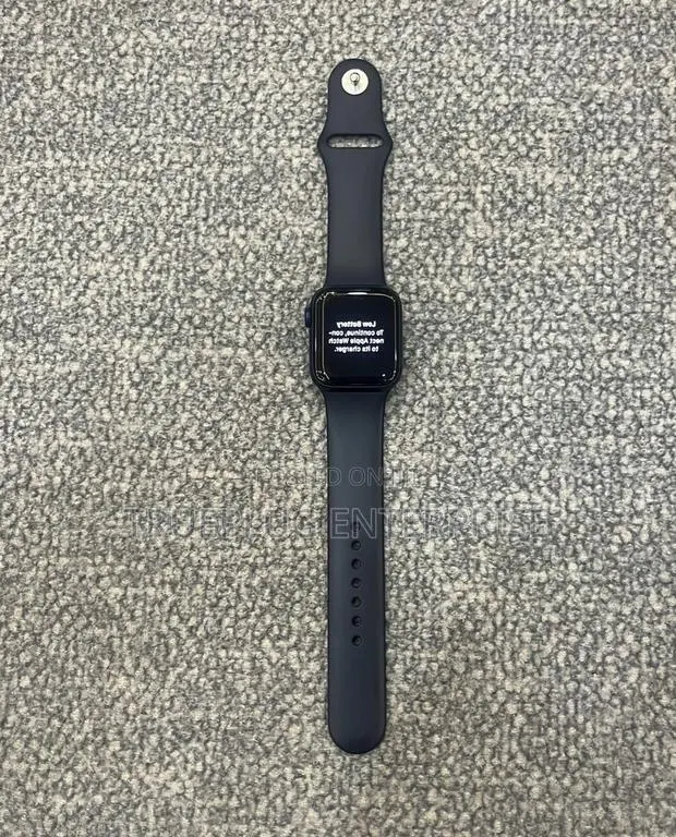 Apple Watch Series 6 – 40mm · Photo 1