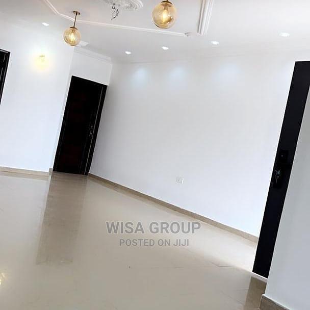 3 Bedroom House for Sale · Photo 2