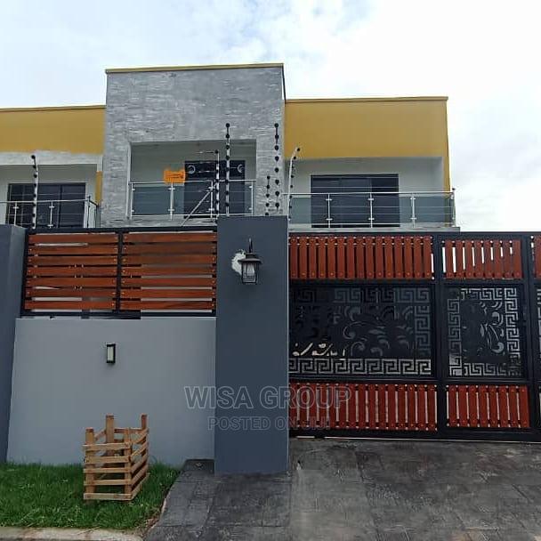 House for Sale · Photo 1