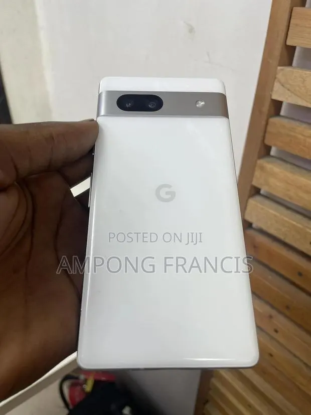 Google Pixel 7a 128 GB White · Photo 1