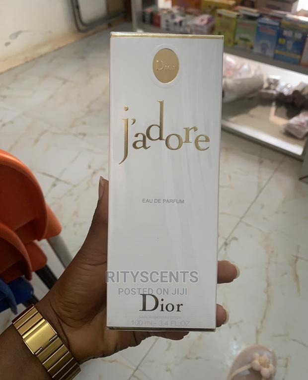 J’Adore Dior Perfume · Photo 3