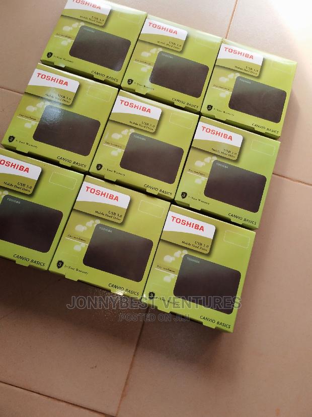 Toshiba 3.0 Hard Drive Case · Photo 2