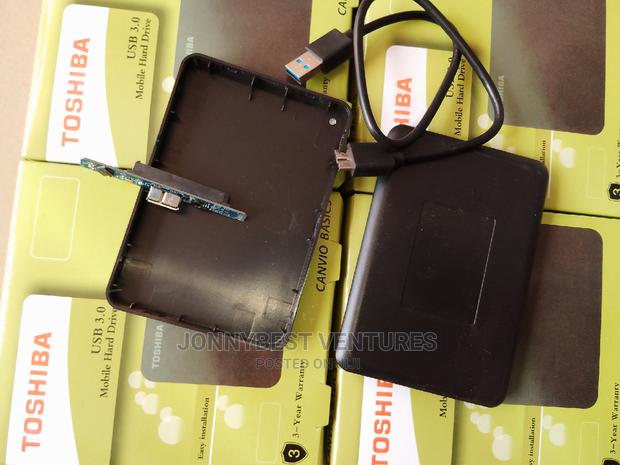 Toshiba 3.0 Hard Drive Case · Photo 3