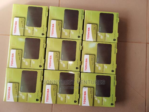 Toshiba 3.0 Hard Drive Case · Photo 4