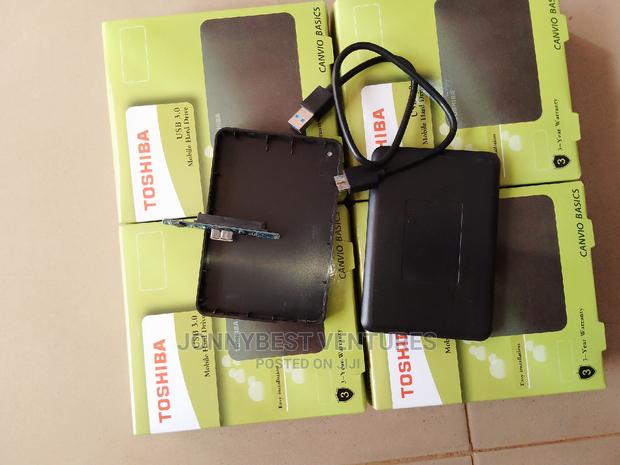 Toshiba 3.0 Hard Drive Case · Photo 7