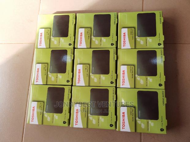 Toshiba 3.0 Hard Drive Case · Photo 8