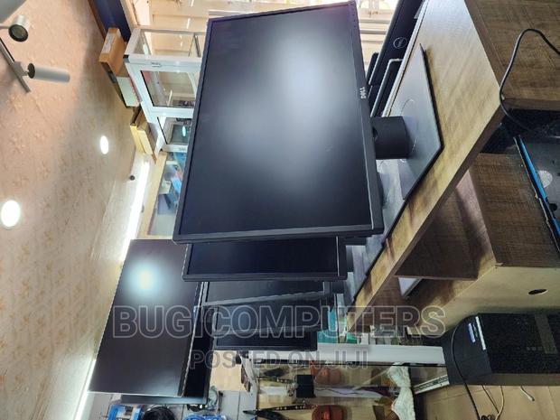 Dell 24-Inch Hdmi Widescreen Monitor · Photo 2