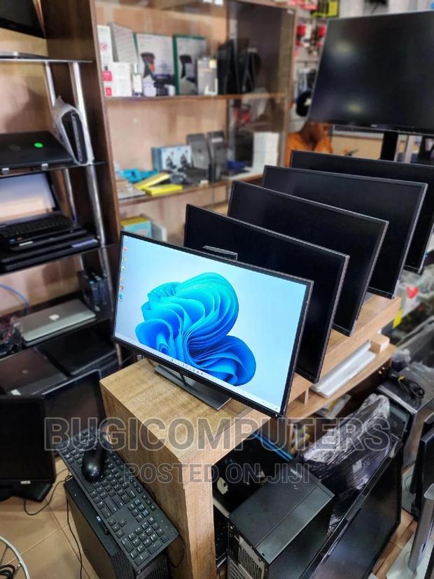 Dell 24-Inch Hdmi Widescreen Monitor · Photo 5