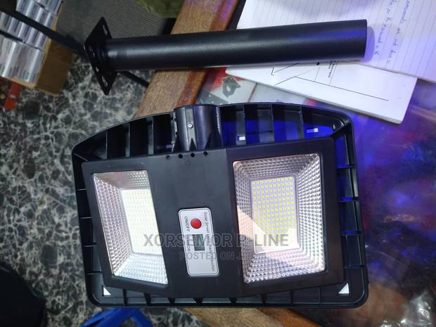 Cclamp Solar CL-115 Lamp · Photo 1
