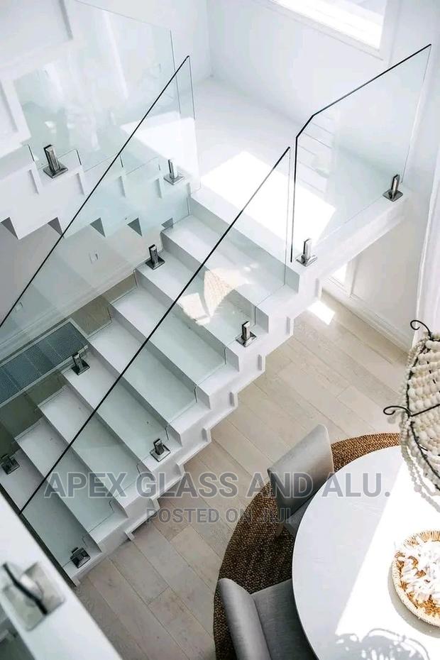 Frameless Tempered Balustrade · Photo 1