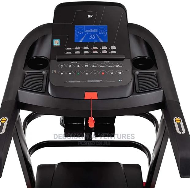 Treadmill With Massager (120kg) and Music · Photo 2