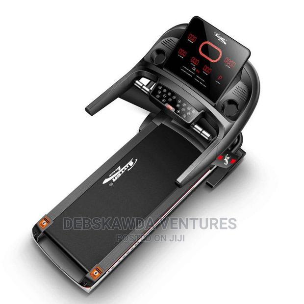 Q6 Semi Commercial Treadmill Without Massager 4hp · Photo 2