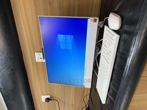 New Desktop Computer HP AiO 24 8GB AMD SSD 512GB · Photo 3