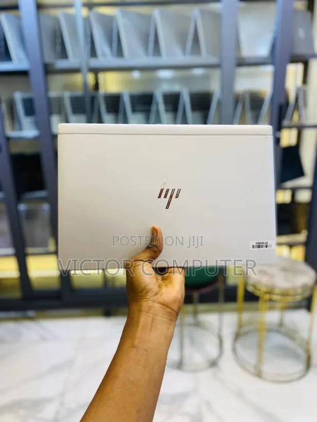 Laptop HP EliteBook 830 G8 8GB Intel Core i5 SSD 256GB · Photo 1