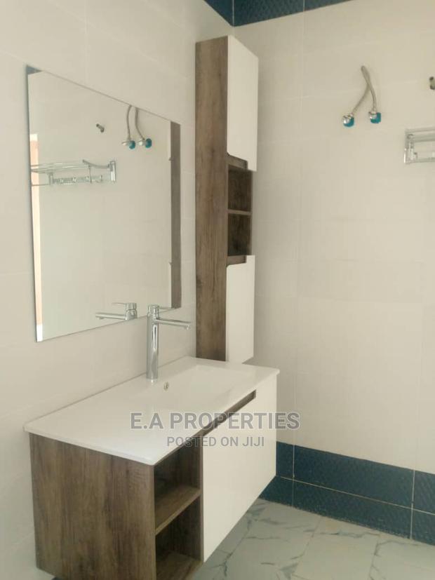 4bdrm House in E a Properties, a C Mall Area for Sale · Photo 4
