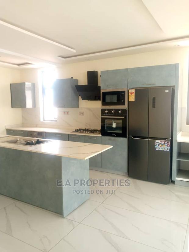 4bdrm House in E a Properties, a C Mall Area for Sale · Photo 6
