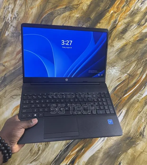New Laptop HP 15-dw3031 4GB Intel HDD 500GB · Photo 1