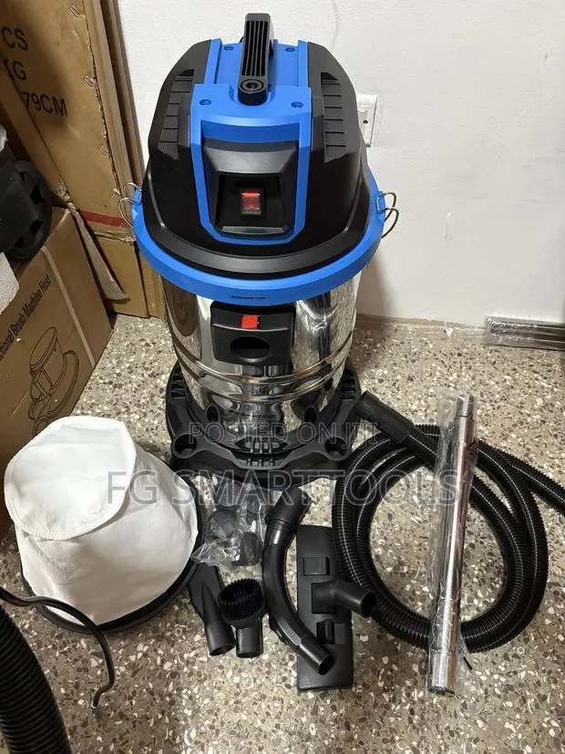 35L Wet Dry Vacuum Cleaner · Photo 1