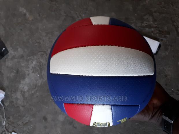 Original Volleyball at Cool Price Plus Free Delivery · Photo 2