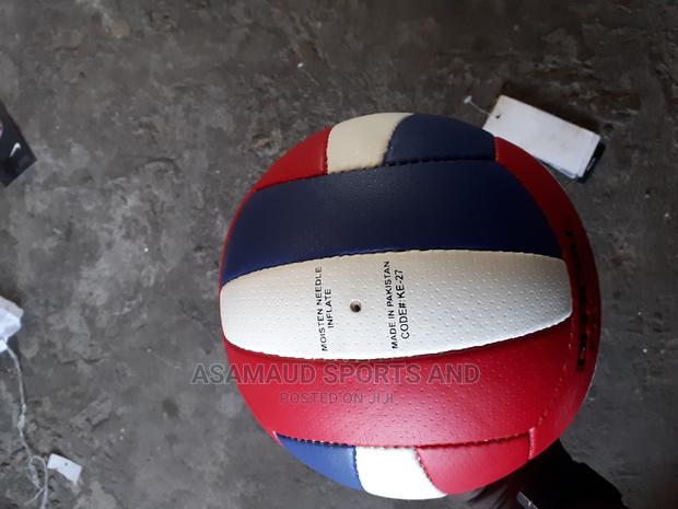 Original Volleyball at Cool Price Plus Free Delivery · Photo 3