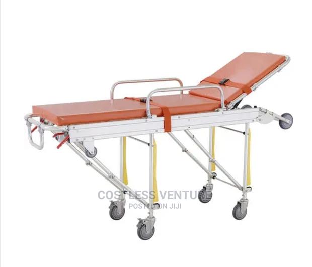 Greenlife Stainless Steel Patient Emergency Stretcher Trolle · Photo 3