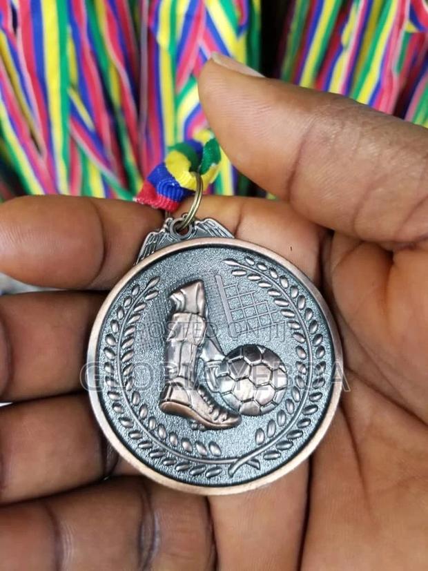 Award Medal · Photo 3