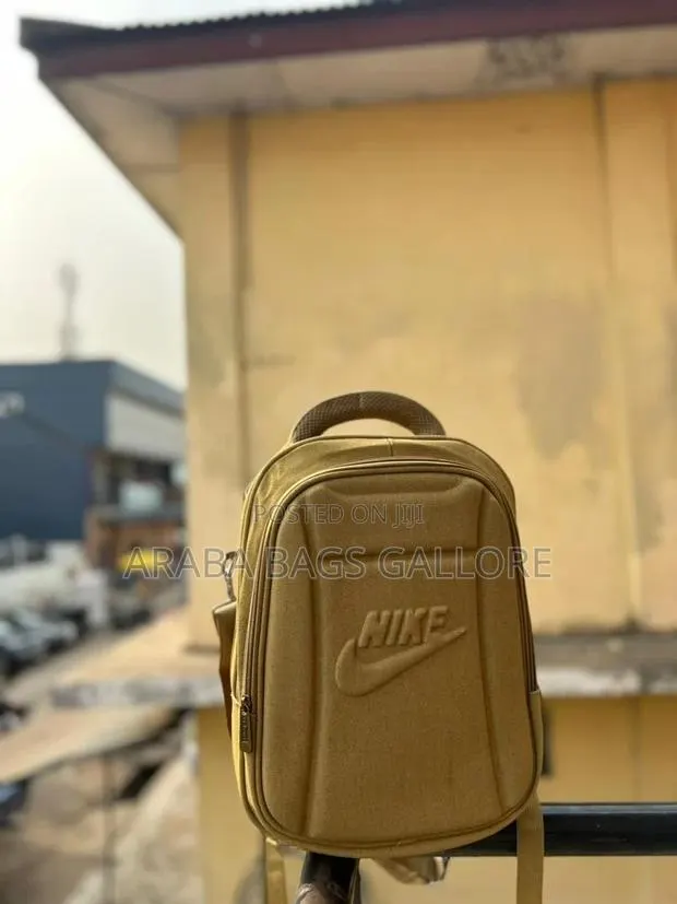 Extra Quality Laptop or Work Backpack · Photo 1