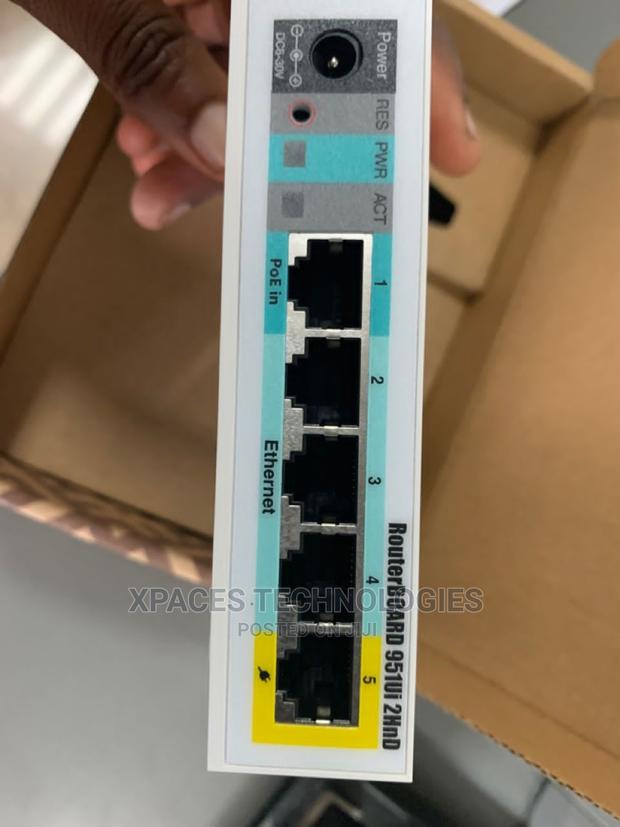 Mikrotik Rb951 Ui-2hnd,Routerboard Series · Photo 1