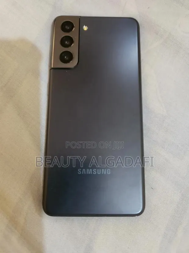 Samsung Galaxy S21 5G 128 GB Black · Photo 1