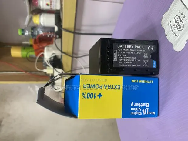 Panasonic Vbd98 Li-Ion Battery · Photo 1