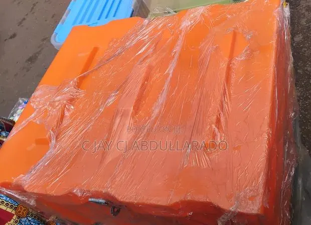 New Royal Motorcycle 2025 Orange · Photo 1