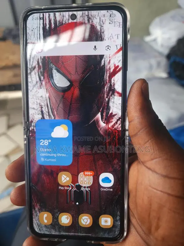 Samsung Z 16 GB Gray · Photo 1
