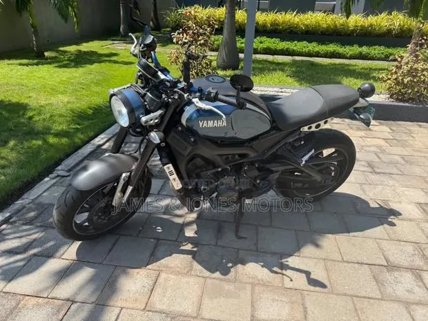 Yamaha MT-09 2020 Green · Photo 1