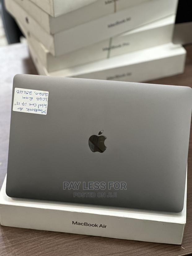 Laptop Apple MacBook Air 2020 16GB Intel Core I7 SSD 256GB · Photo 5