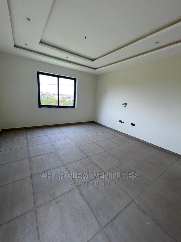3bdrm House in Charclem Ventures, Accra Metropolitan for Sale · Photo 4