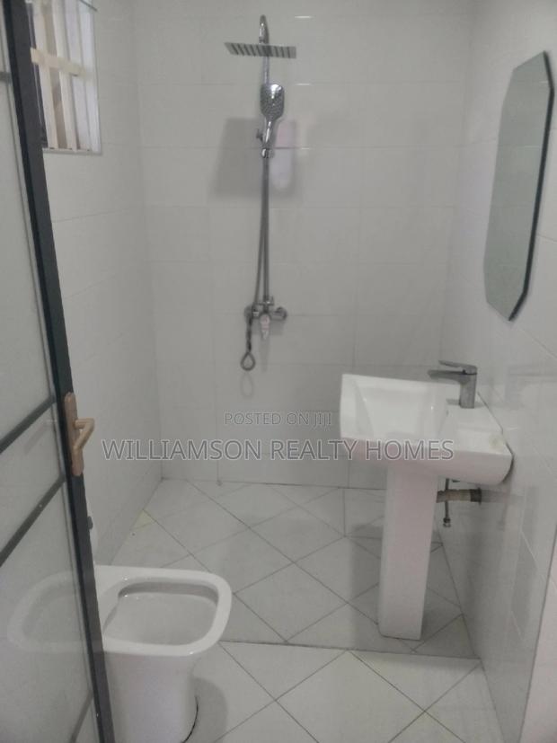 1bdrm Apartment in Community 18, Spintex for rent · Photo 3