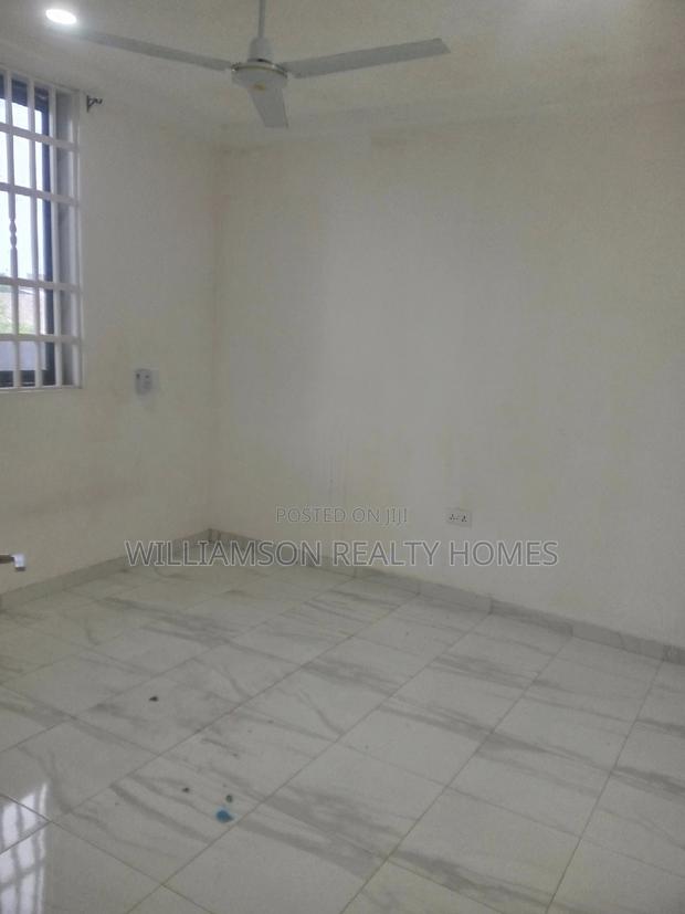 1bdrm Apartment in Community 18, Spintex for rent · Photo 8