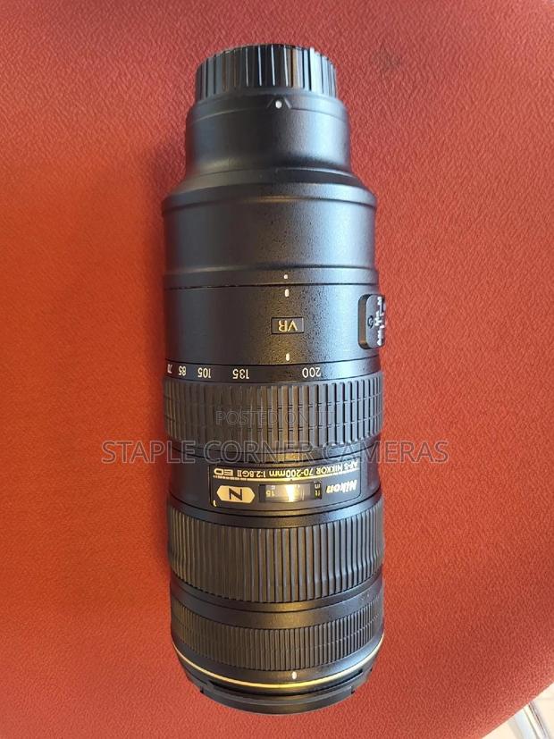 Nikon Af-S Nikkor 70-200mm F2.8G Ed Ii VR Lens · Photo 4